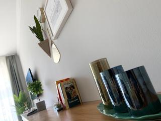 A chic lakeside dig - Alexandra Apartment Fonyod - 3