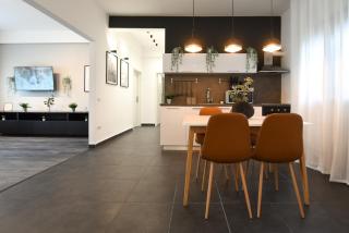 Premium Urban Living - Stylish Apartments at Universitate Prime Location - 8