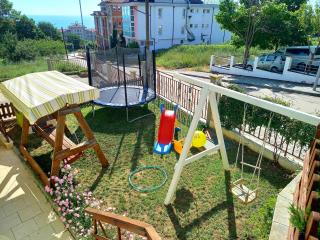 Family Hotel Amore - Byala - 4