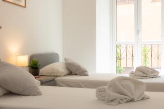 Cesare apartment By Rental in Rome - Rome - 8