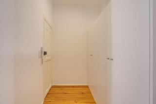 Hip & Renovated T.M. Flat in Bairro Alto - 9