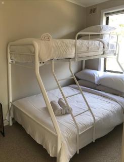 3 Bedroom Lakeview Cottage with Drying/Bike Room - Jindabyne - 2