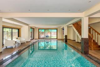 SaffronStays Windermere, Lonavala - luxury villa with heated pool, projector room and indoor games - Lonavala - 9