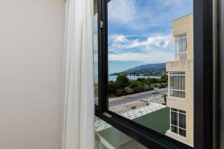 Curoj Luxury Apartments - Radhimë - 4