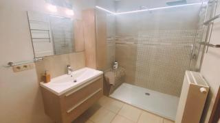 Maison à 3,2km de l’aéroport - 6