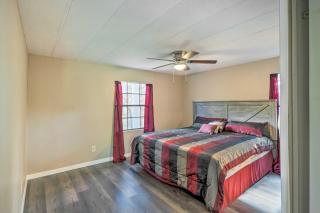 Suwannee Riverfront Home Grill, Near Springs - Branford - 6