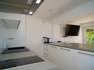 APARTMANI SMILJA - Primošten - 2