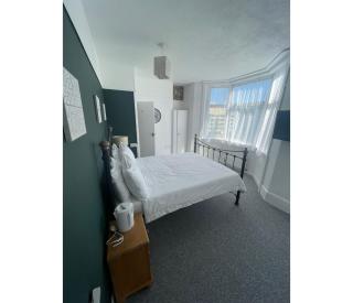 Number 19 Brighton - 9