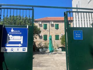 Malin Guesthouse - Skradin - 5