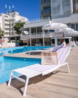Life Hotel - 5