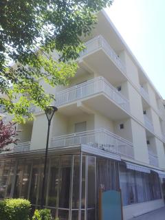B&B - Meuble' - Hotel " CORDIALE " - Misano Adriatico - 1