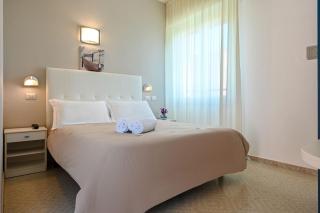 Amadei Hotel Promenade - Pesaro - 2