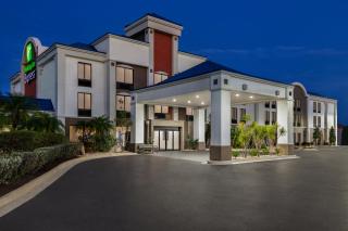 Holiday Inn Express Vero Beach-West I-95 by IHG - Vero Beach - 0