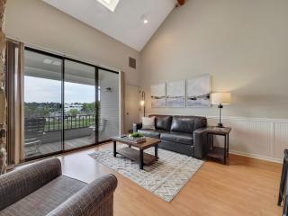 357 Edgewater Inn - Charlevoix - 2