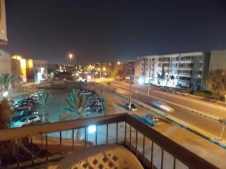 شقه ايجار مفروش موقع مميز Fully furnished apartment for rent - 0