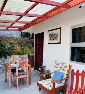 Garden Hut - Victoria - 2