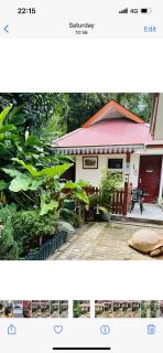 Garden Hut - Victoria - 0
