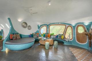 SaffronStays AsanjA Dragonfly - 3 BR India first earth sheltered home - 5