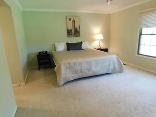 Office + 5 BR, Movie Theater , Creve Coeur -10 Sleep surface - Creve Coeur - 5