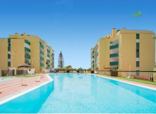 Cozy 1BDR with Spacious Balcony & Pool, Vilamoura - Vilamoura - 0