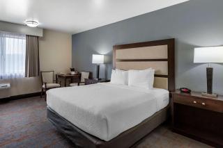 Best Western Sunridge Inn & Conference Center - Baker City - 3