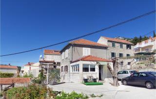 Amazing Home In Zaton Doli With Kitchen - Doli - 3