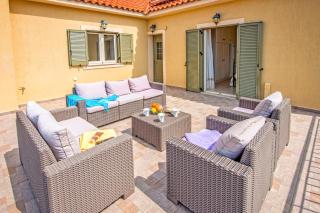 Villa Vounaki by Villa Plus - Lourdhata - 3