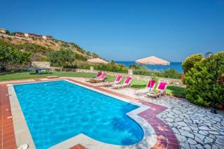 Villa Skala Seaview by Villa Plus - Spathíon - 7