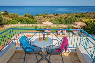 Villa Skala Seaview by Villa Plus - Spathíon - 4
