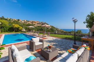 Villa Skala Ionian by Villa Plus - Spathíon - 9