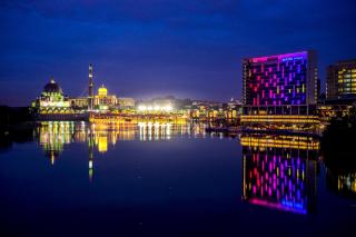 Zenith Hotel Putrajaya - Putrajaya - 8