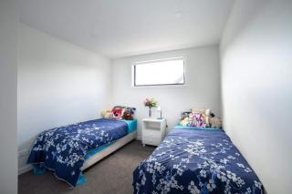 NV Homes - Queenstown - 1