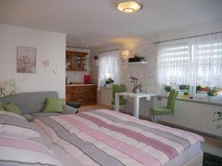 Bungalow Rarek "20 Gehmin vom Ostseestrand" - Bansin - 1