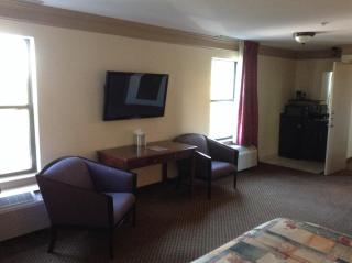 Clarion Inn & Suites Atlanta Downtown - 7