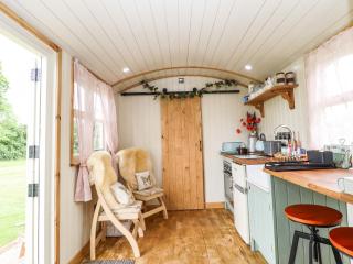 Honeybee Lodge - Woodhall Spa - 4