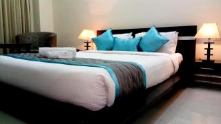 The Townhall (Unit of Prohotel) - Chennai - 8