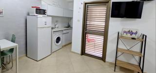 1351 דירת סטודיו עם מרפסת מול הים - Bat Yam - 4