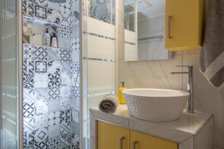 Stylish Modern Studio in the Heart of Athens - Athens - 9