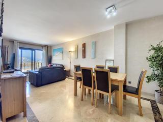 Lovely apartment with pool & sea views - Marina Del Castillo 2129 - 2