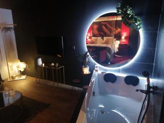 Suite Gatsby - balançoire et baignoire duo - Luxe et charme - climatisation - Eyrans - 7