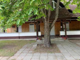 Platán üdülő - Balatonlelle - 5