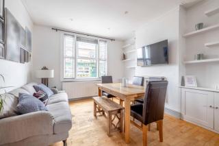 LONG WALK, CASTLE & SHOPS ON YOUR DOORSTEP - By Tempstay - Windsor - 3