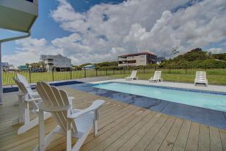 A Perfect Landing - Oak Island - 7