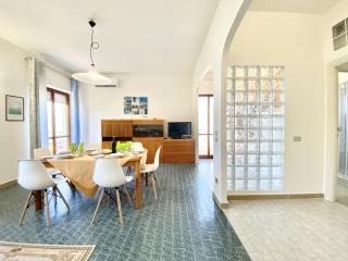holidaycasa Chris - Fronte mare Vista mare - Sperlonga - 2