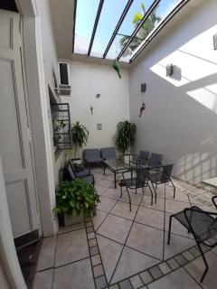 Apart Boutique Flor de Lis - 3