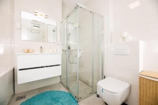 Sunset Oasis “VELLY” 1BR w/ Sea View & Parking - Split - 4