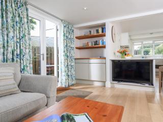 Keepers Lodge, Hillfield Village - 4