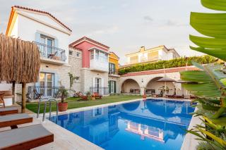 Lika Alacati - Alaçatı - 0