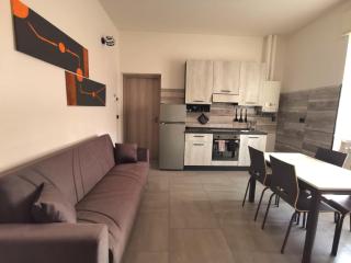 Uro's Home - Lonate Pozzolo - 0