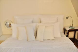 AU CHAMPS ELYSÉES - 1